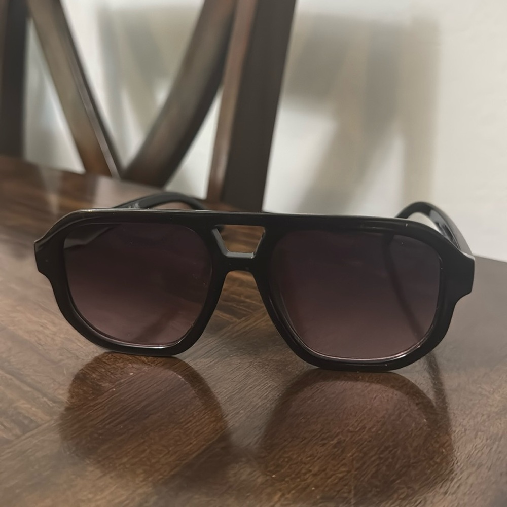 Vince Camuto sunglasses